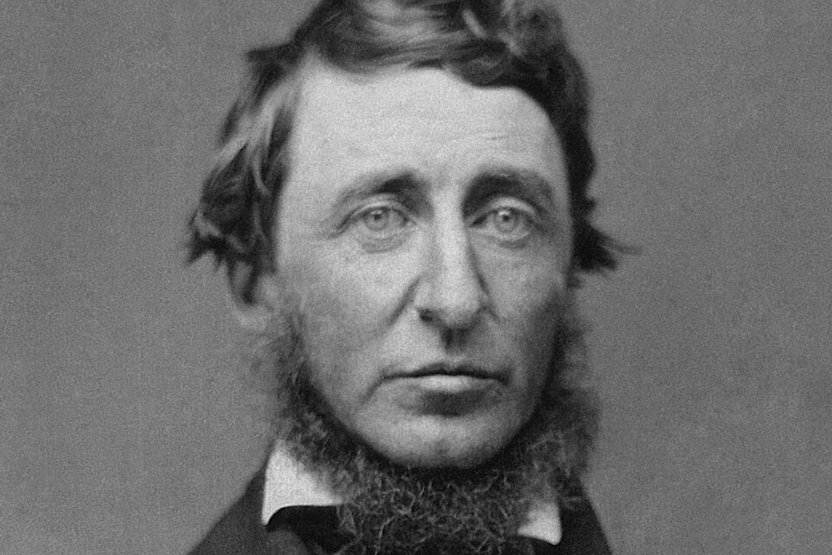 Henry Thoreau, filósofo: “En mi casa había tres sillas: una para la soledad, una para la amistad y una para la compañía”
