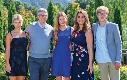 Phoebe, Bill Gates, Jennifer, su ex mujer, Melinda French, y Rory