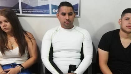 Herierv José Borja Pirona y Wilnelmary Lourdes Callejas fueron retenidos y expulsados junto con Olivares
