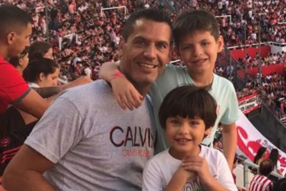 Herman Krause junto a sus hijos Paco y Mateus