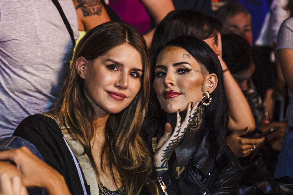 Hermanas compinches: Mica y Cande Tinelli, disfrutando del recital de los Backstreet Boys en el Campo Argentino de Polo