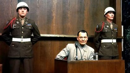 Hermann Göring en el banquillo de los acusados del juicio de Nüremberg
