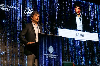 Las definiciones de Lacunza sobre tipos de cambio, deuda en pesos, empresas públicas y reformas