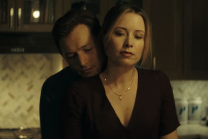 ¿Héroes o villanos? Por qué no perderse Humo, la nueva serie inspirada en un podcast sobre piromaníacos