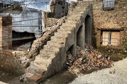 Herramientas en la ciudad de Pompeya revelarían cómo se construyó el Coliseo en Roma