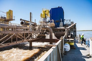 Recrudece la pelea entre las dos empresas belgas que luchan por quedarse con el negocio