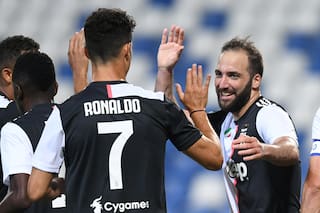 "Recambio generacional": en Juventus se iría Higuaín y llegarían nuevas figuras