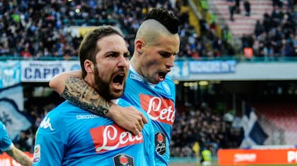 Higuaín y Hamsik, en tiempos de felicidad con Napoli