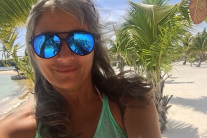 Hija única, tras su travesía por el país asiático, decidió instalarse en Villaguay, Entre Ríos, donde sus padres tenían una estación de servicio