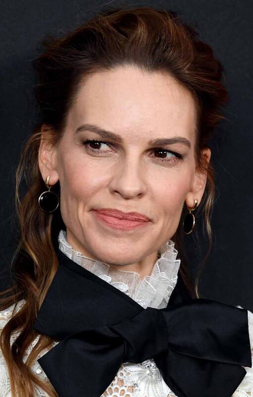 Hilary Swank tuvo una infancia muy compleja que le dejó muchas enseñanzas