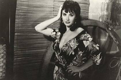 Hilda Isabel Gorrindo -la Coca Sarli- nació en Concordia un 9 de julio. Debutó en cine a los 21 años.