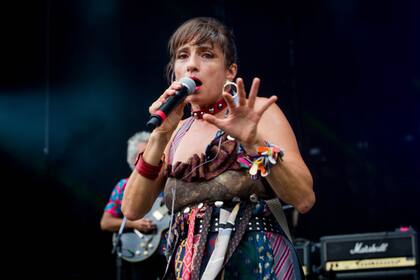 Hilda Lizarazu cuenta cómo son sus días sobre la cuarentena y opina sobre cómo será el futuro de los shows en vivo