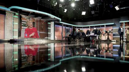 Hillary, durante su aparición en la TV latina