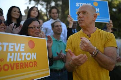 Hilton busca restaurar el sueño de California para todos los ciudadanos