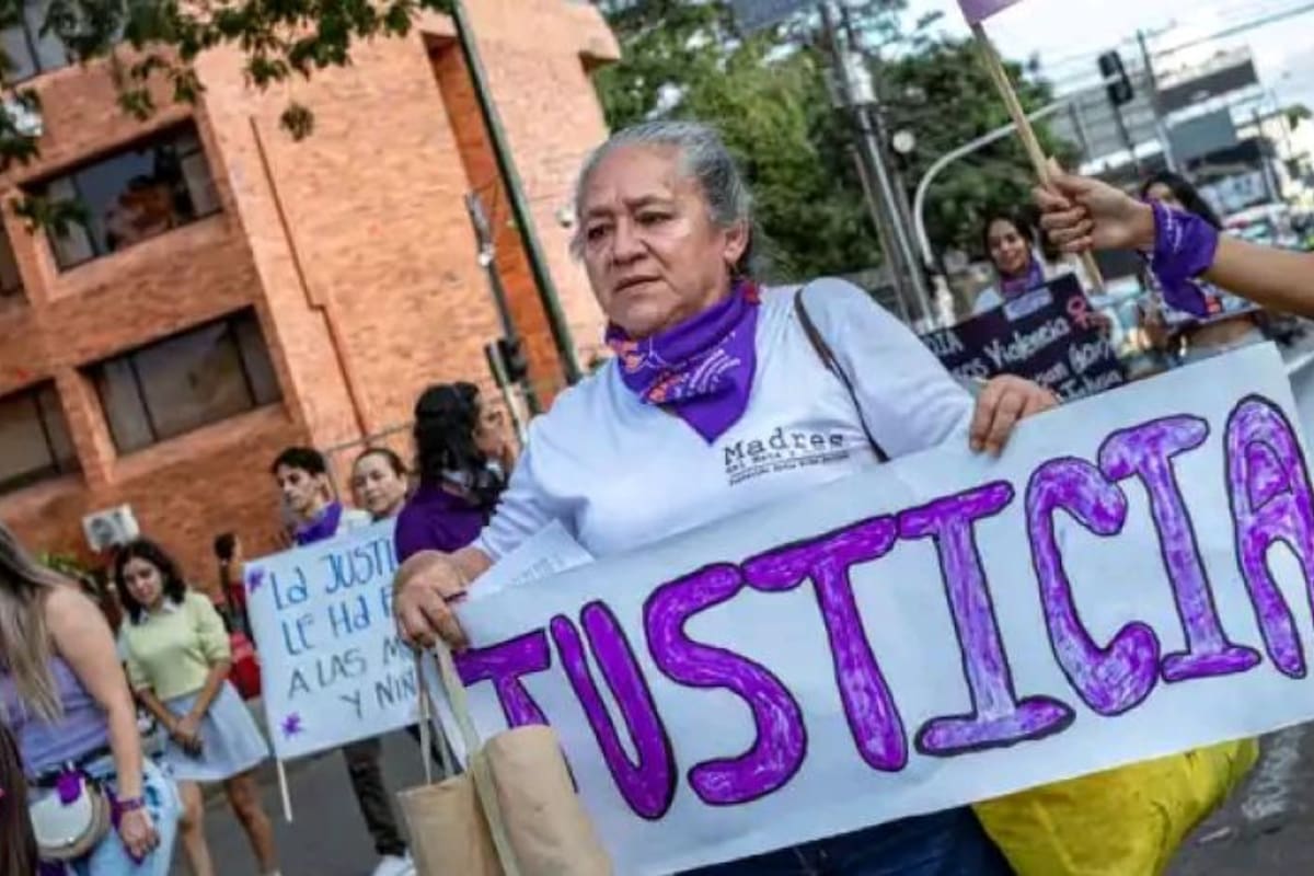 Himelda Ariza reclama por la aparición de su hijo (El Tiempo)