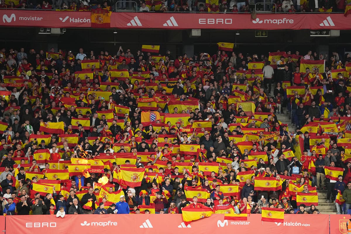 Hinchas españoles entonaron consignas islamofóbicas durante el partido contra Egipto