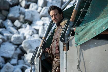 Lin-Manuel Miranda en la piel de Lee