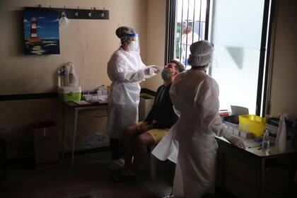 Hisopados gratuitos en Mar del Plata