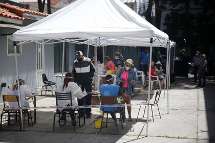 Hisopados gratuitos en Mar del Plata