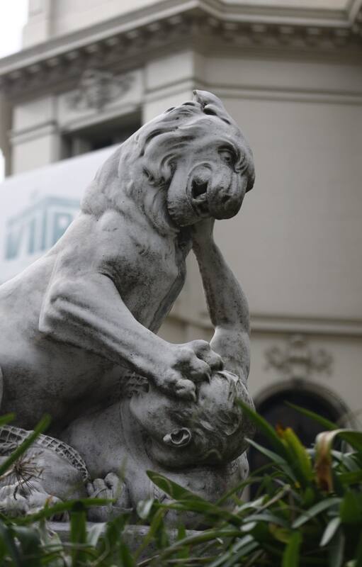 Historia de la llamada Casa de los Leones.