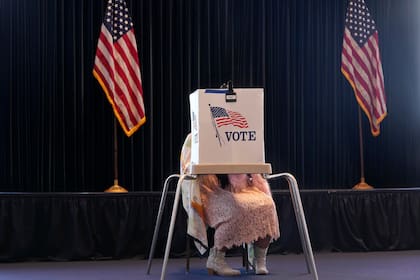 Históricamente, el voto judío fue un pilar demócrata, como lo demuestran los datos de AP VoteCast de 2024, donde el 66% de este grupo respaldó a Kamala Harris