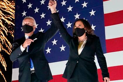 Históricamente, se oficializa al presidente de los Estados Unidos en una ceremonia en el Capitolio