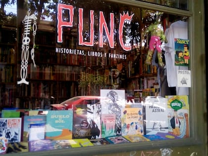 Historietas, libros de ilustraciones y fanzines, la especialidad de Punc.