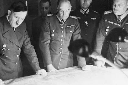 Hitler consideraba que las largas condenas de prisión ya no servían como elemento disuasorio y por ello ordenó la aplicar masivamente las desapariciones forzadas (Getty Images)