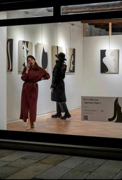HIT², proyecto fundado por Luz Hitters en Gran Bretaña, presentó el mes pasado durante cinco días en Venecia una muestra Pop Up de Agustina Nuñez