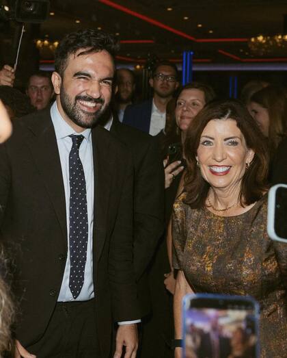 Hochul expresó su apoyo a Mamdani de cara a las elecciones en la ciudad de Nueva York