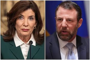 La carta de Kathy Hochul al secretario Mullin del DHS: “Poner fin al TPS para miles de inmigrantes es inhumano”