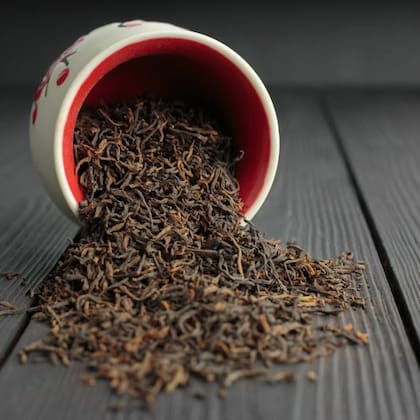 Hojas de té negro