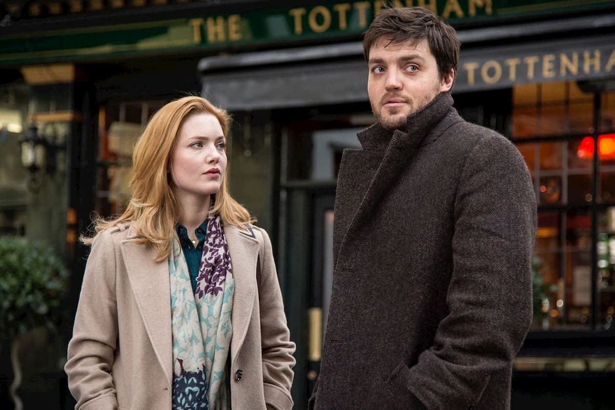 Holliday Grainger y Tom Burke forman una pareja de detectives en C. B. Strike, serie basada en las novelas de J. K. Rowling publicadas bajo el seudónimo de Robert Galbraith