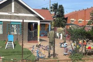 Hombre con machete ataca guardería en Uganda y mata a cuatro niños