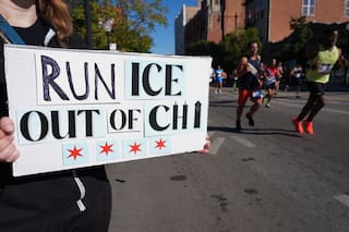 Hombre de Chicago cuya hija lucha contra el cáncer es liberado bajo fianza por jueza de inmigración