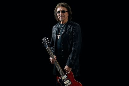 Hombre de negro: Iommi, el gran violero de Sabbath