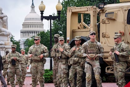 Hombre demanda a D.C. tras ser detenido por protestar con música de "Star Wars"