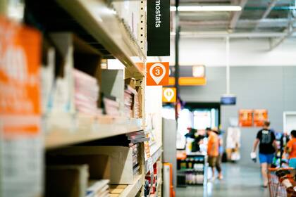 Home Depot entrega de manera gratuita herramientas de estas marcas: Milwaukee, Ryobi, DeWalt, Makita y Ridgid