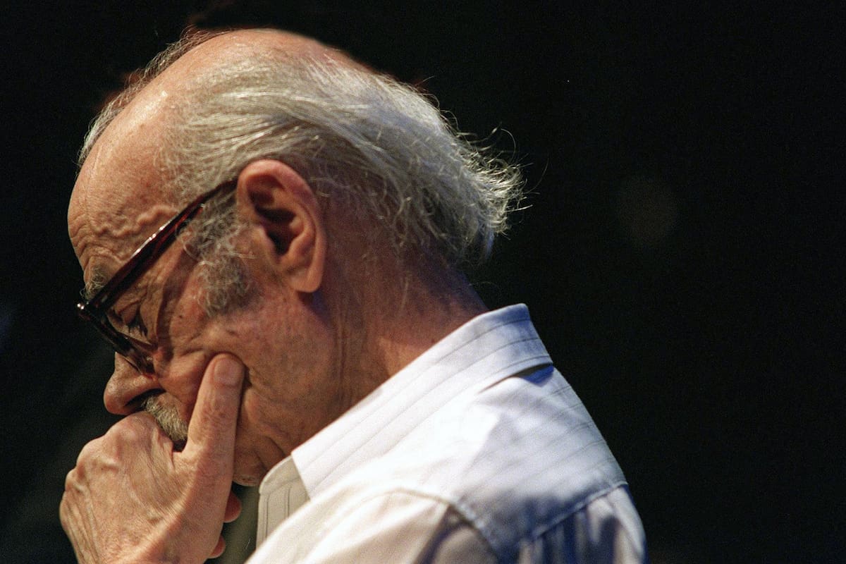 HOMENAJE A ERNESTO SABATO EN EL CTRO. CULTURAL RECOLETA. 23/4/97