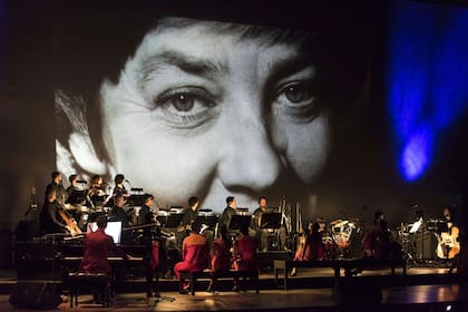 Homenaje dedicado a María Elena Walsh en el Teatro Colón dos años atrás