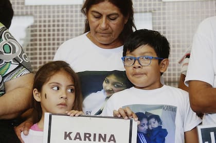 Homenaje a siete de la tragedia de Once