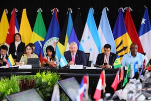 La Celac emitió un documento contra los aranceles de Trump y la Argentina denuncia que no hubo consenso