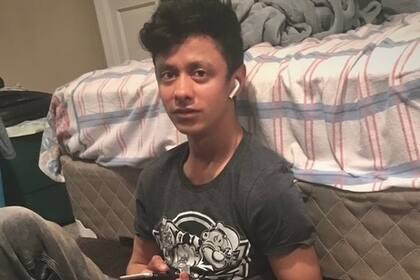 Hondureño que huía de agentes migratorios muere atropellado en una autopista de Virginia