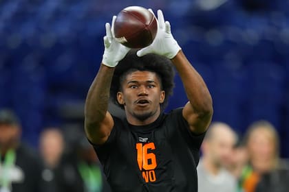 Hoosiers siguen haciendo historia con récord de nueve jugadores en el Scouting Combine de la NFL