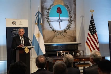 Horacio Marin. LNG. En Nueva York, durante el Foro Estados Unidos-Argentina sobre Cadenas de Suministro, Energía e Infraestructura, EximBankUS
nos presentó una propuesta de financiamiento a largo plazo de hasta US$6.000 millones para apoyar el desarrollo de Argentina LNG. Estuve allí junto al ministro de Relaciones Exteriores, Pablo Quirno; el Ministro de Economía, Luis CaputoAR
; los embajadores
USA mbassadorARG
Lo más importante de este anuncio es lo que representa: Argentina LNG sigue generando interés y apoyo concreto a nivel internacional. Trabajaremos para convertir esta oportunidad en una realidad para Argentina.
