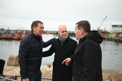 Horacio Rodríguez Larreta, con Diego Santilli y Guillermo Montenegro en Mar del Plata