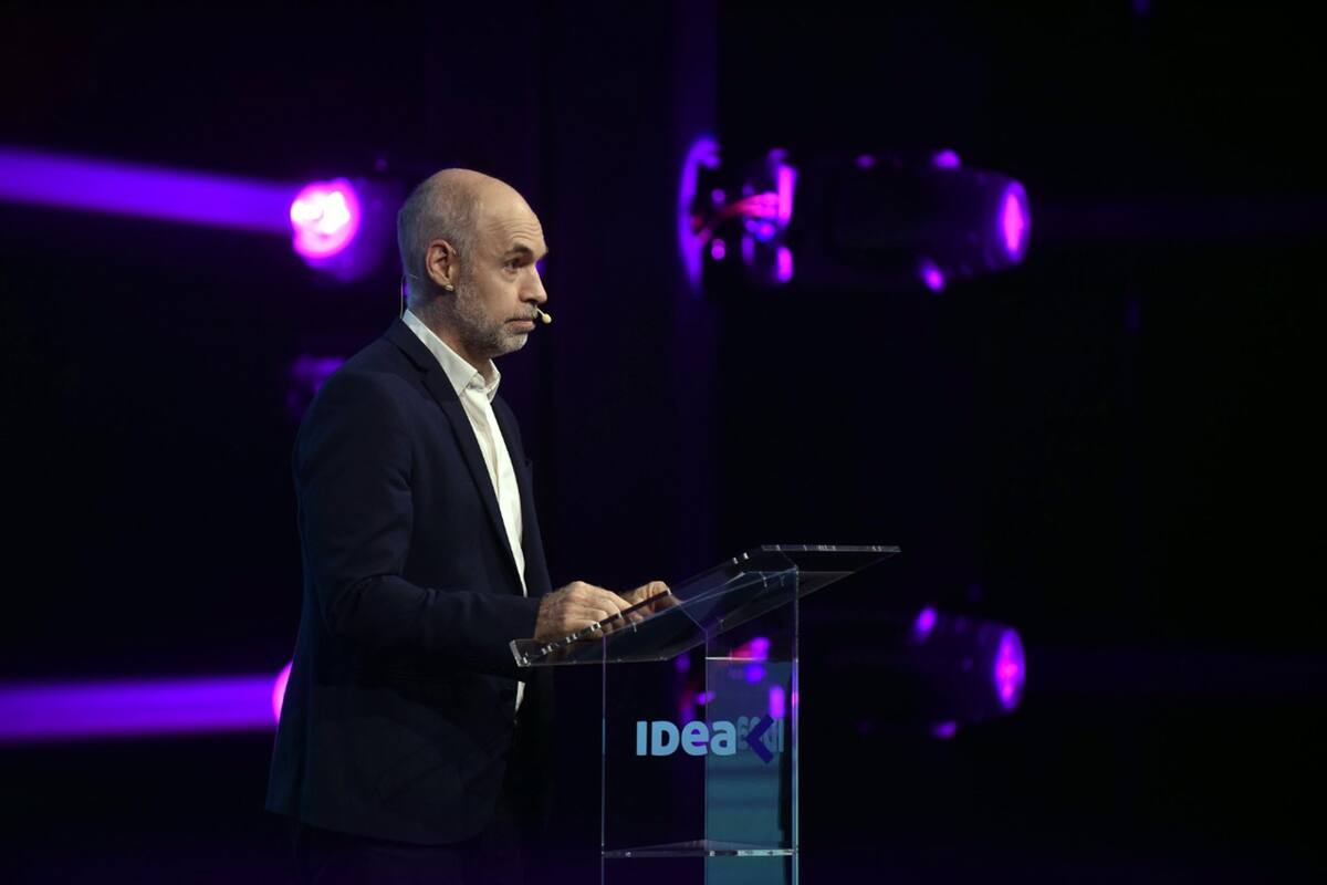 Horacio Rodriguez Larreta en coloquio de IDEA