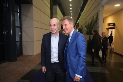 Horacio Rodríguez Larreta y Martín Redrado, en la cena anual de Cippec