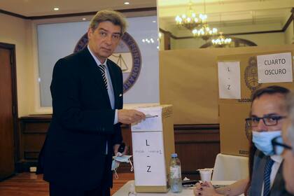 Horacio Rosatti en las elecciones en la Asociación de Magistrados