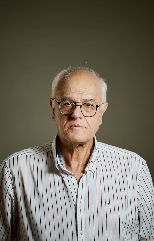 Horacio Vogelfang, médico responsable del primer trasplante cardíaco infantil en el Garrahan, es el autor de El corazón en la mano, el libro donde narra la vida cotidiana, los dilemas técnicos y los sentimientos que atraviesan al médico que debe operar corazones de niños gravemente enfermos